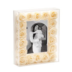 The Fleur Frame